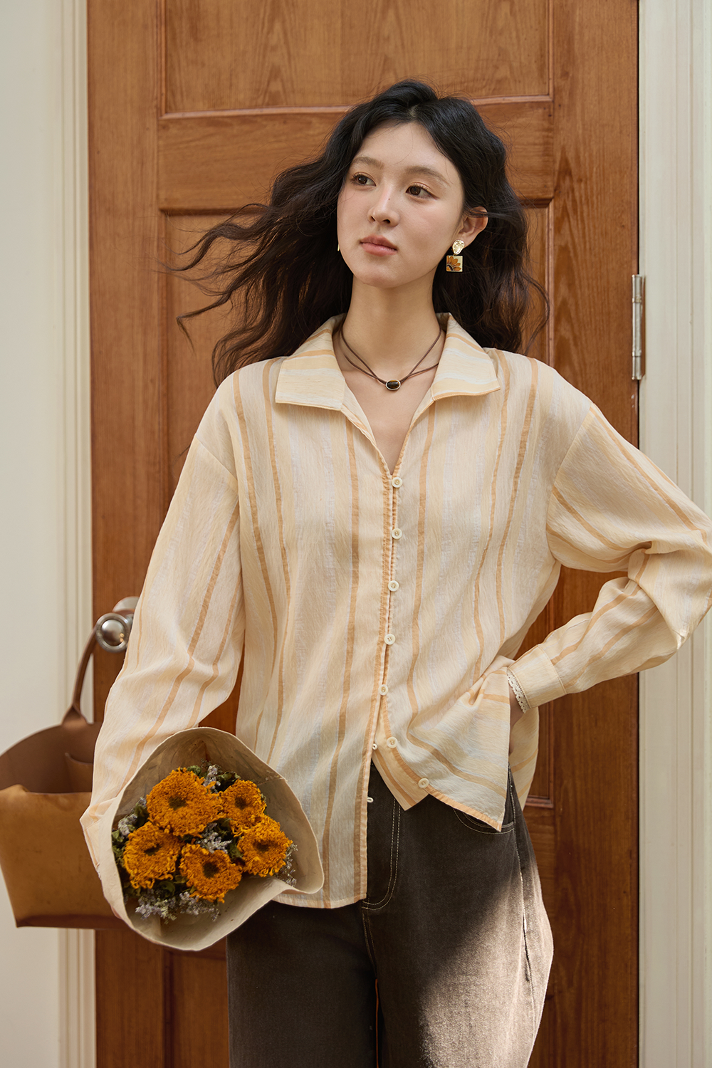 女性用シャツ