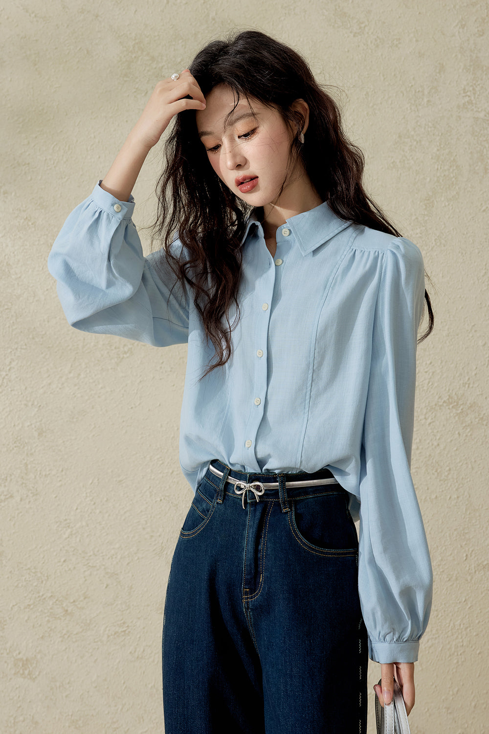 女性用シャツ