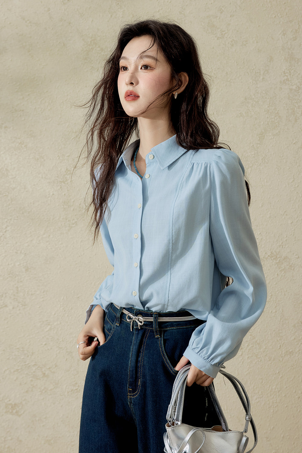 女性用シャツ