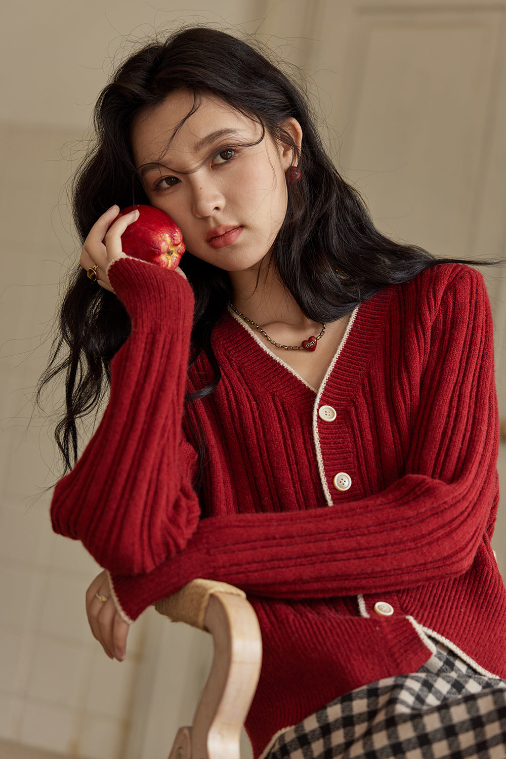 เสื้อถักสำหรับผู้หญิง