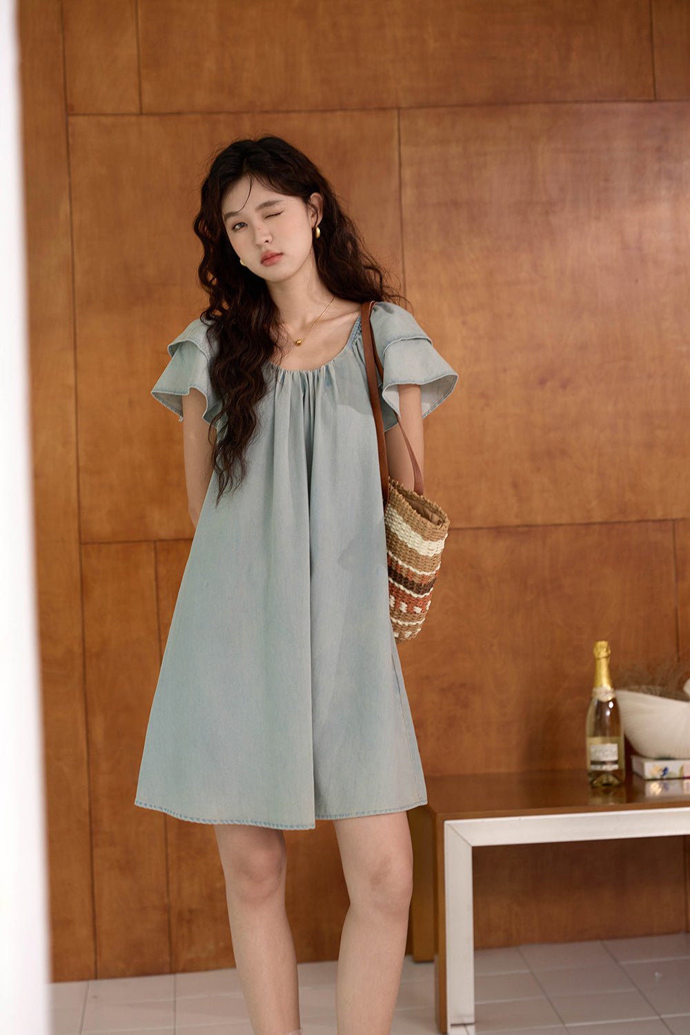 Gaun Midi Solid Lengan Puff untuk Wanita