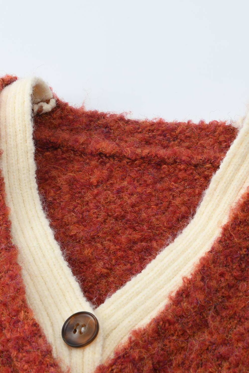 Knit Shirt+Brooch for Women