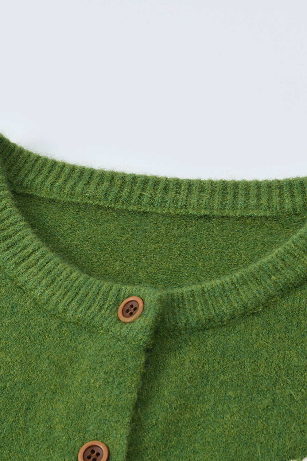 女性のためのニットシャツ