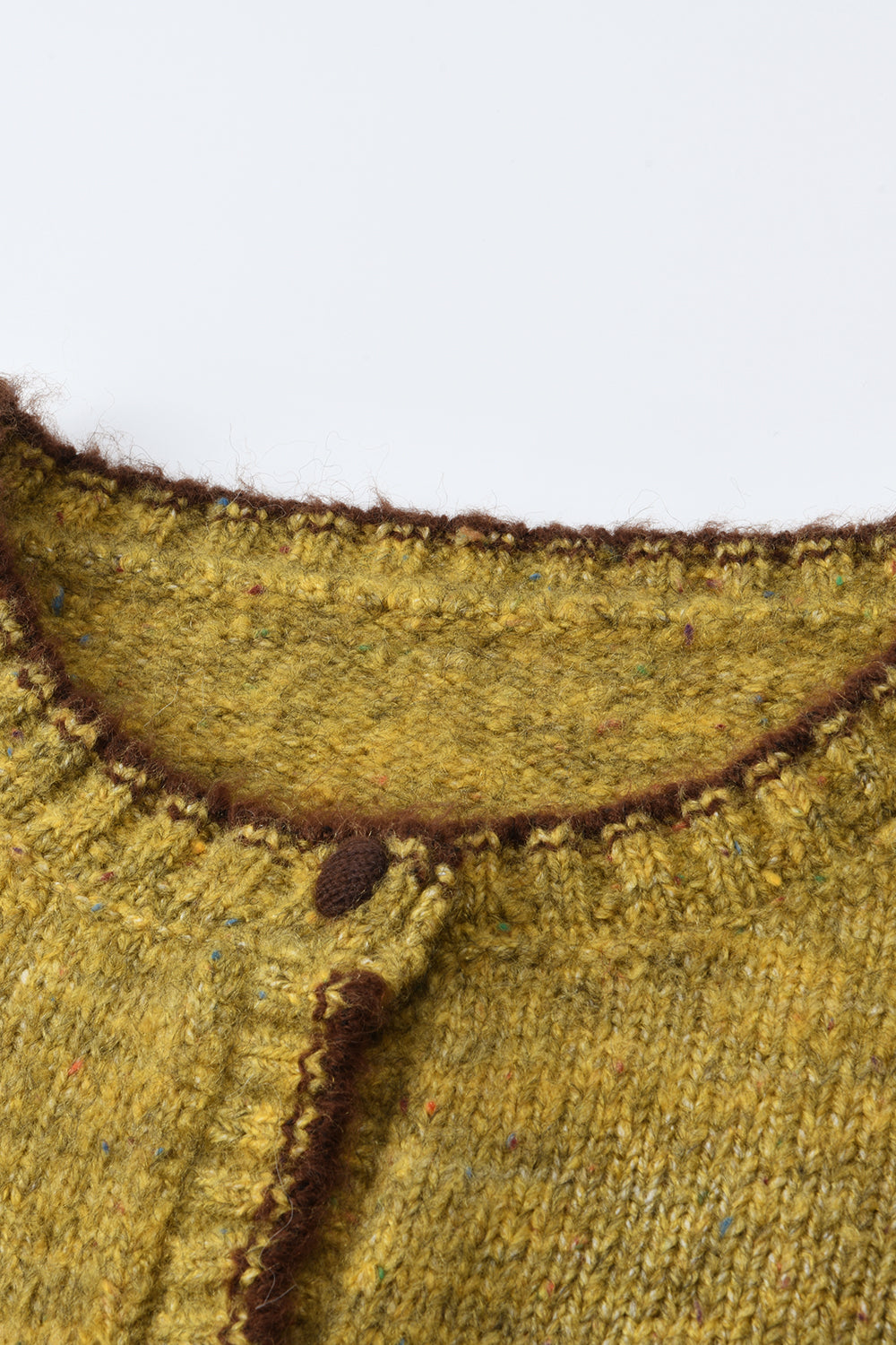 เสื้อถักสำหรับผู้หญิง