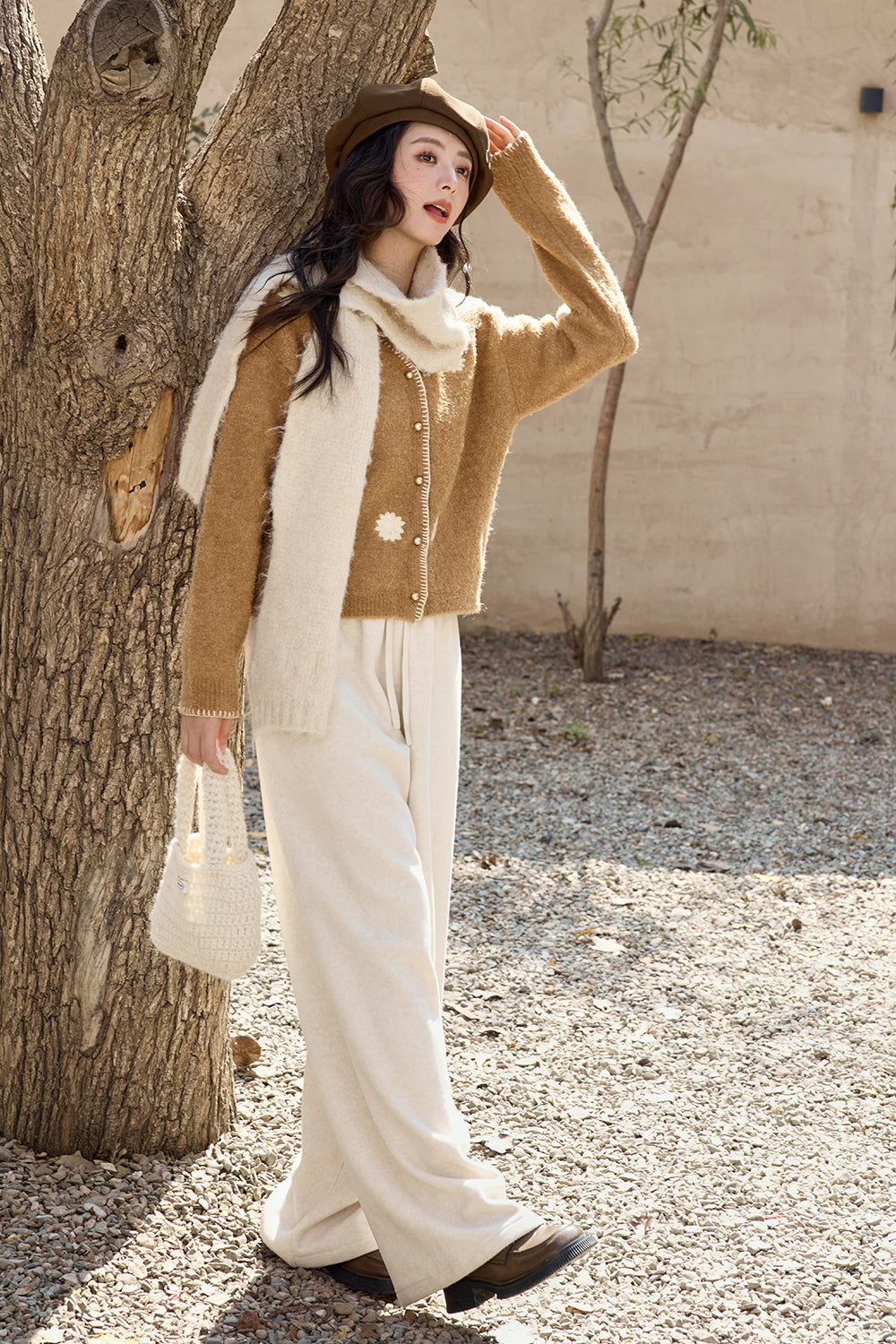 เสื้อถักสำหรับผู้หญิง