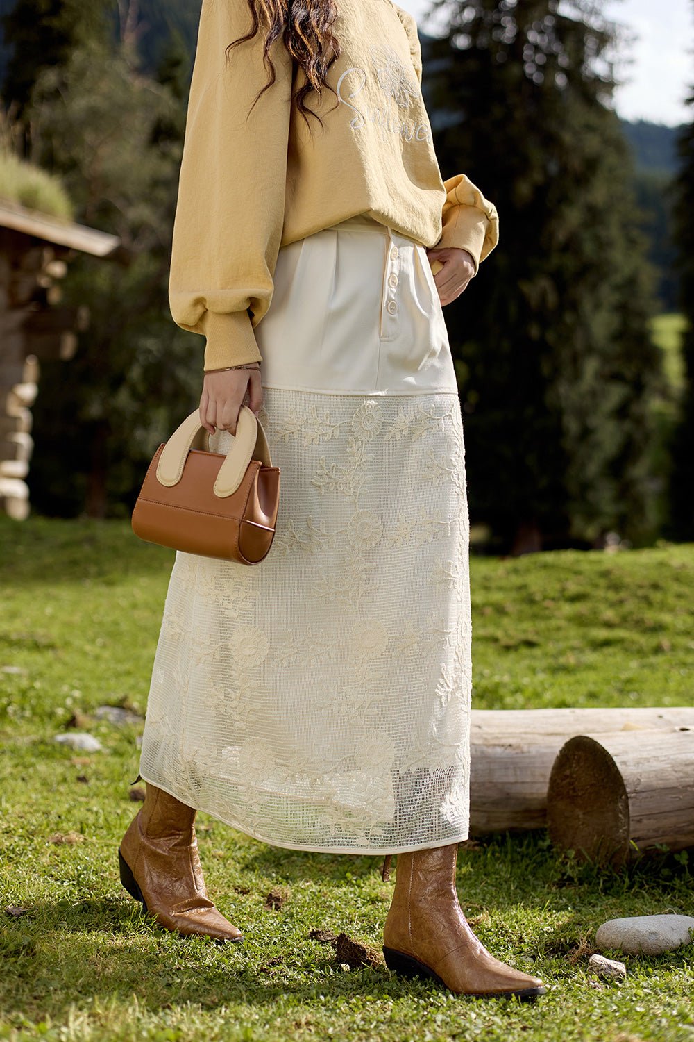 กระโปรงยาวทรงเอสำหรับผู้หญิง