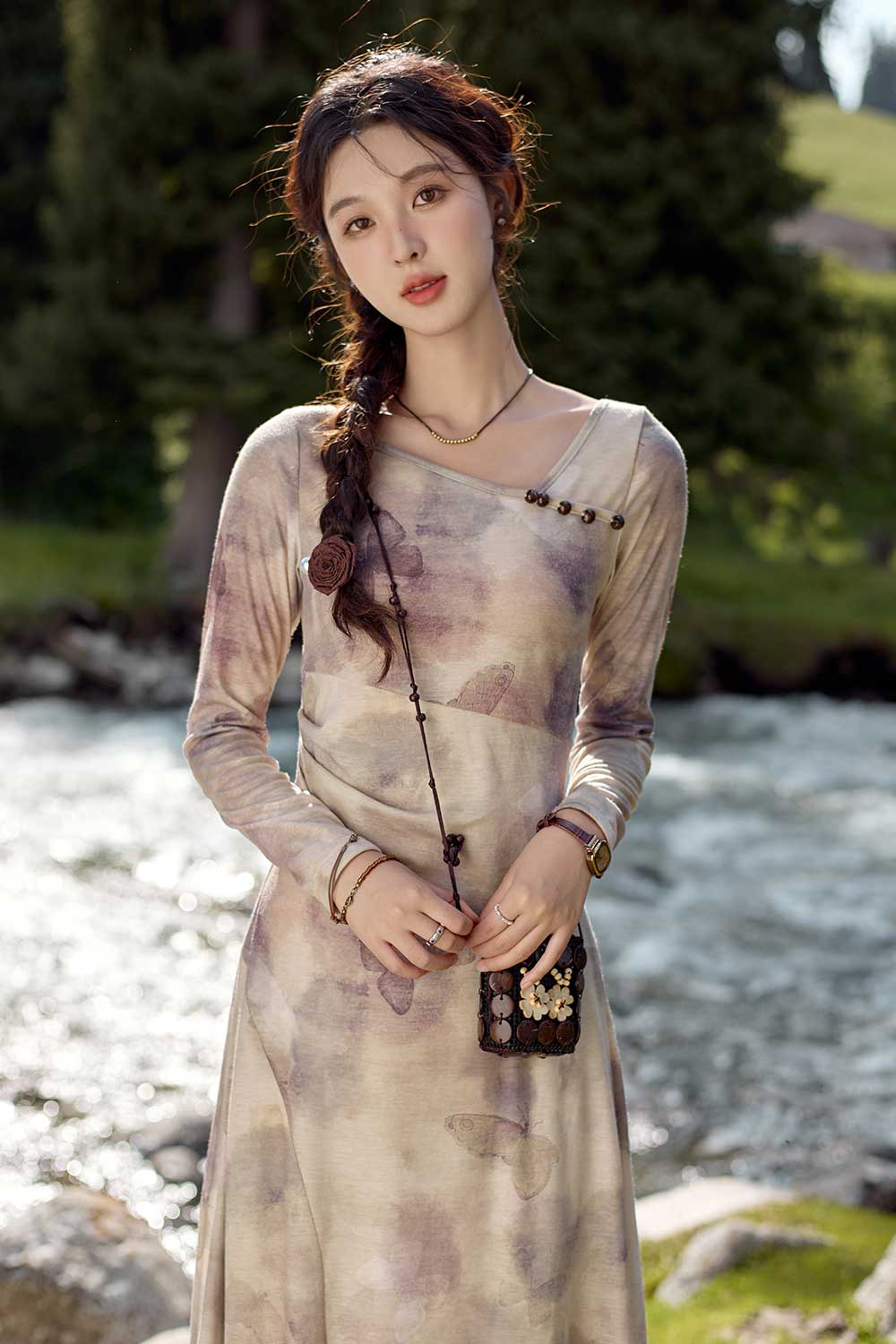 Gaun Maxi untuk Wanita