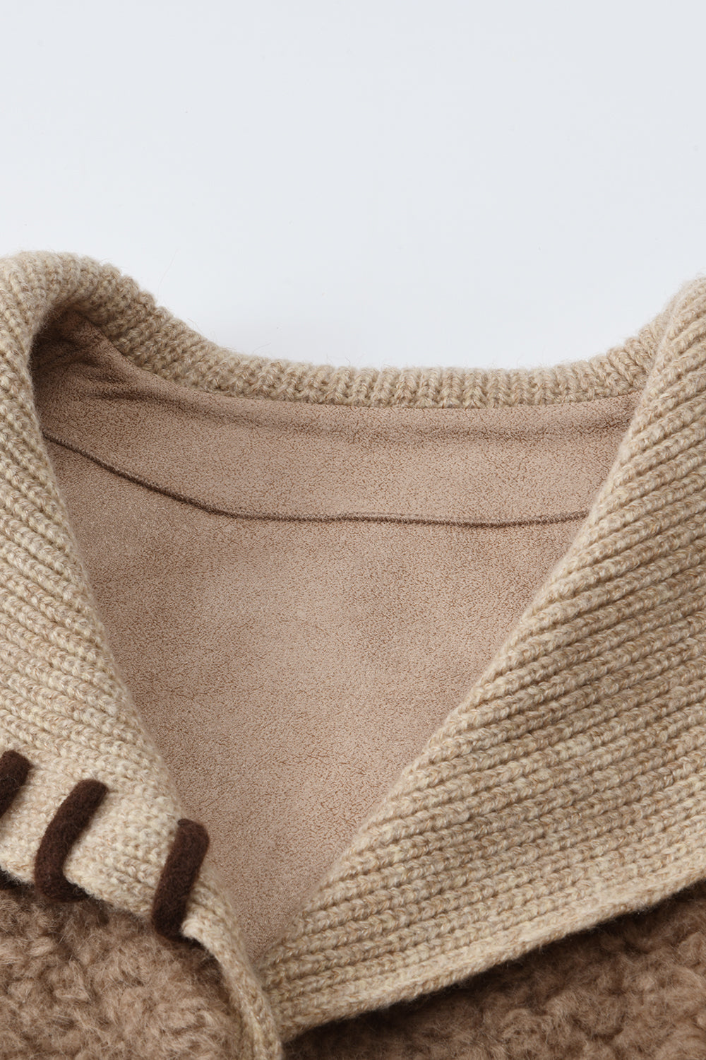 เสื้อโค้ทสำหรับผู้หญิง