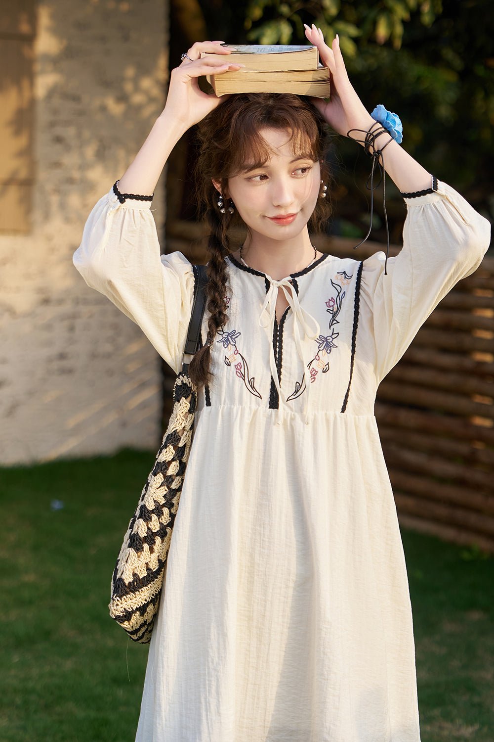 Gaun Midi Solid untuk Wanita