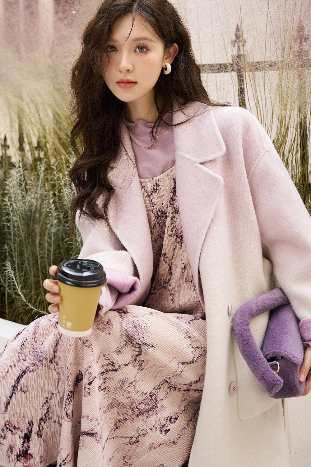 เสื้อโค้ทผ้าขนสัตว์สำหรับผู้หญิง