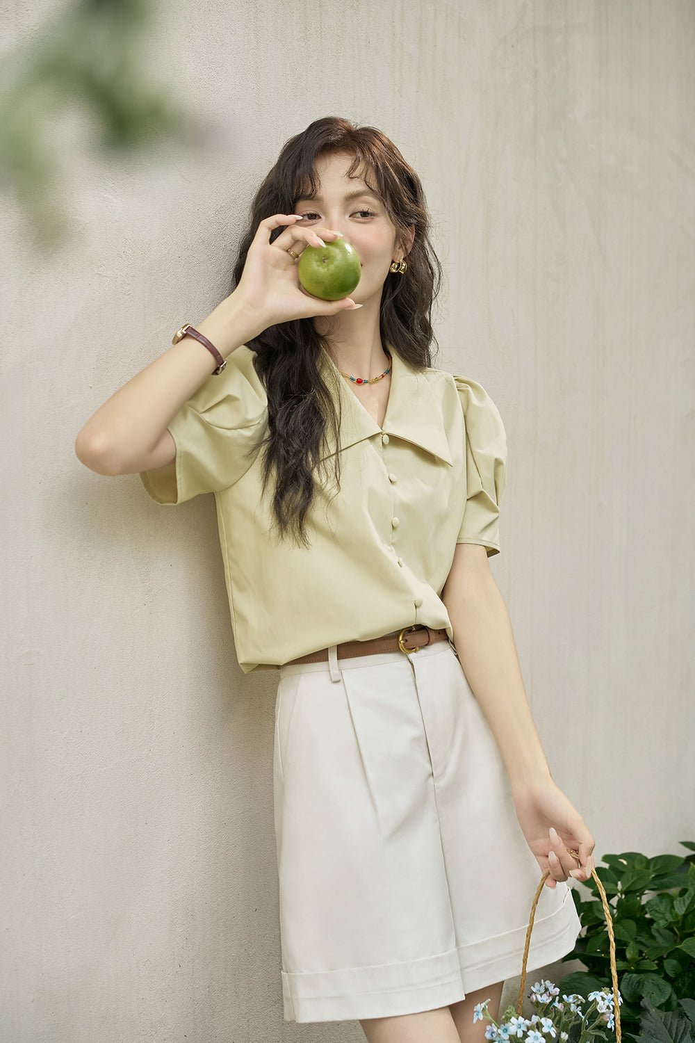 여성 단단한 통근 셔츠