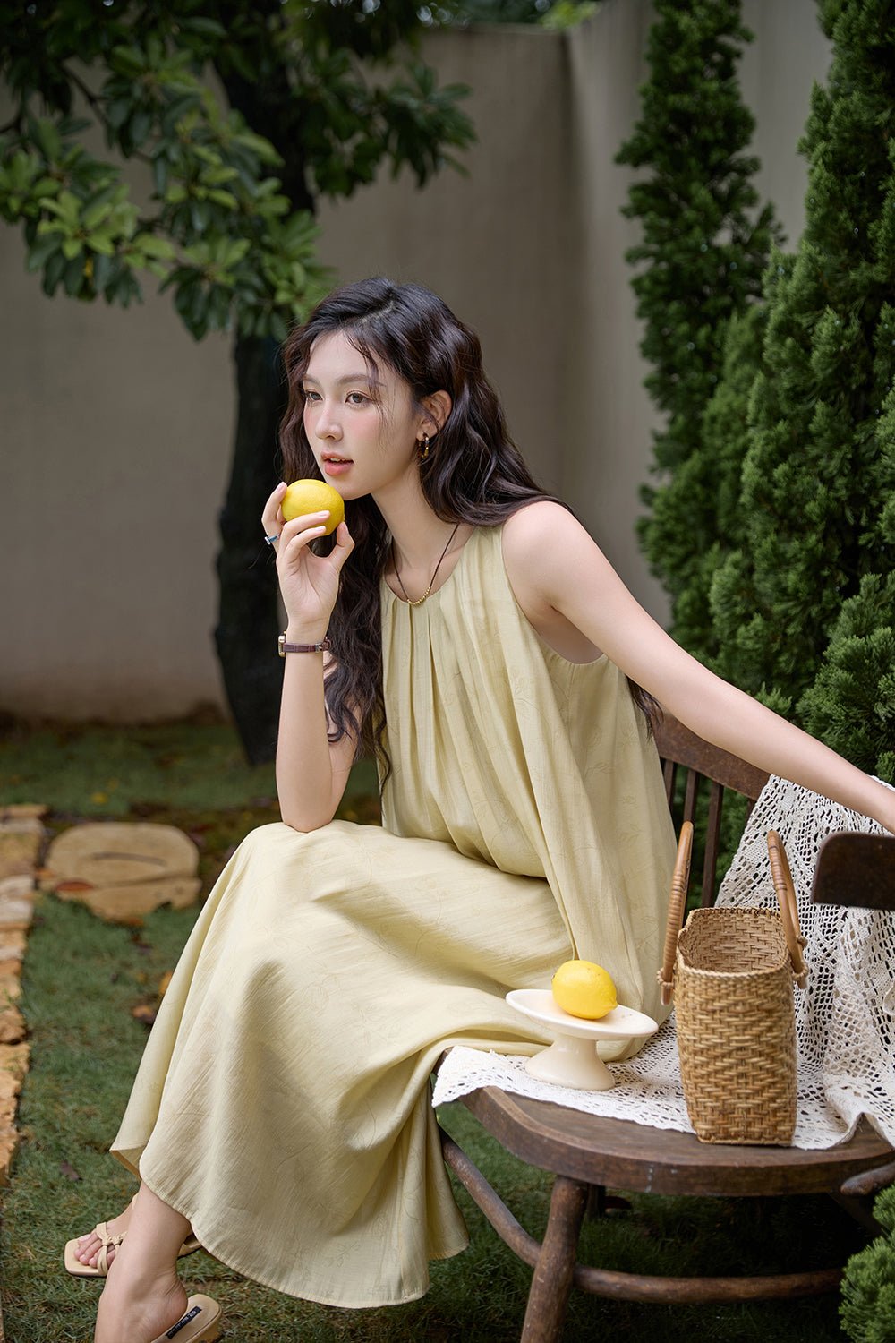 Gaun Tali Spaghetti Maxi untuk Wanita