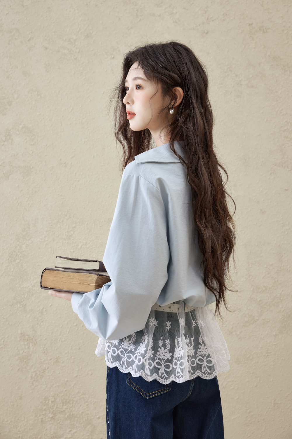 女性用シャツ