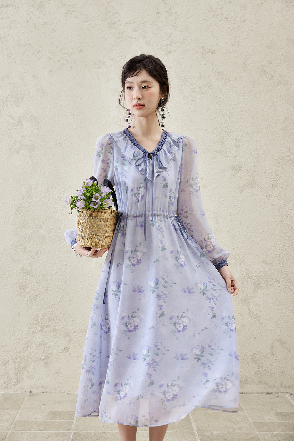 女性のためのAラインマキシドレス