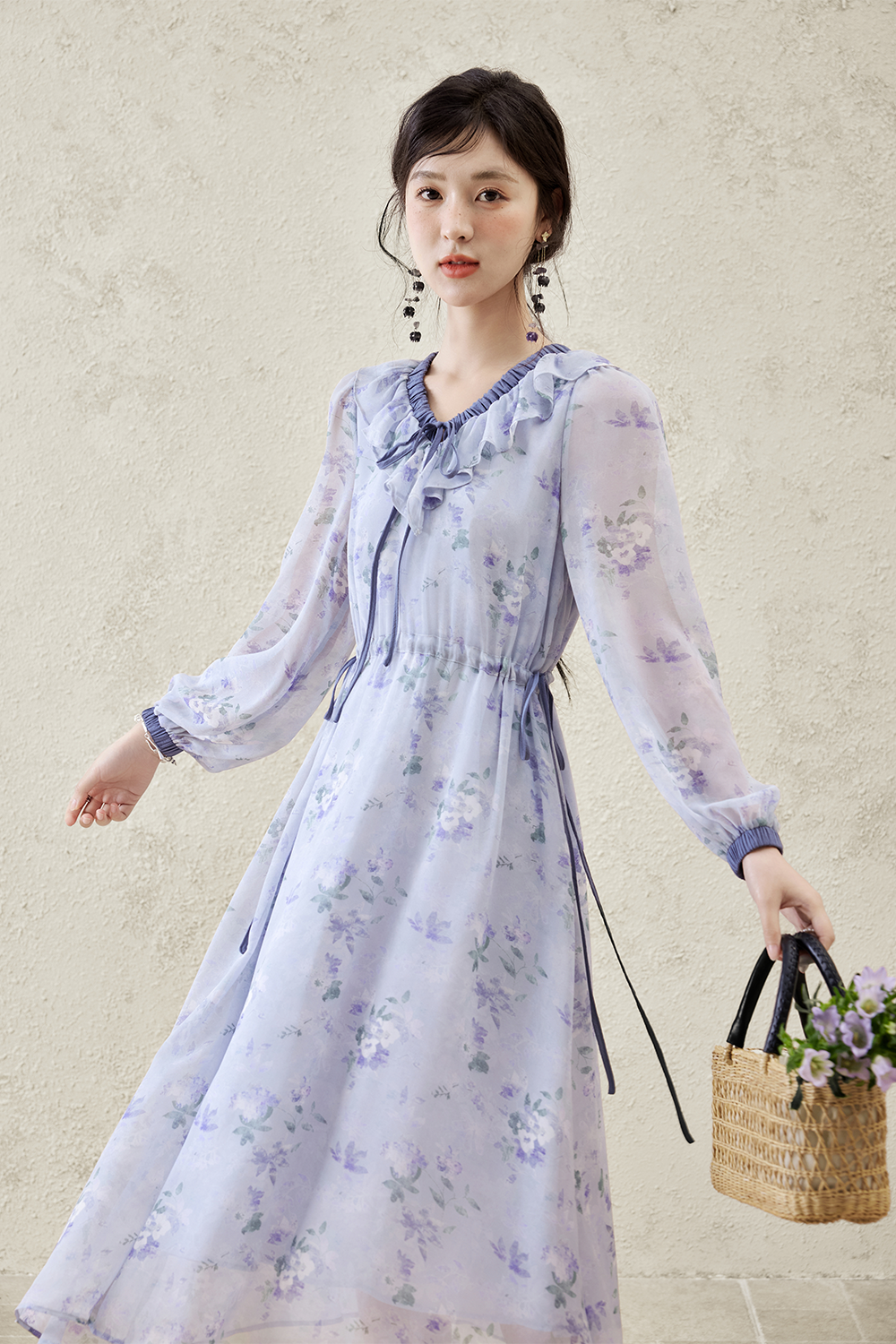 女性のためのAラインマキシドレス