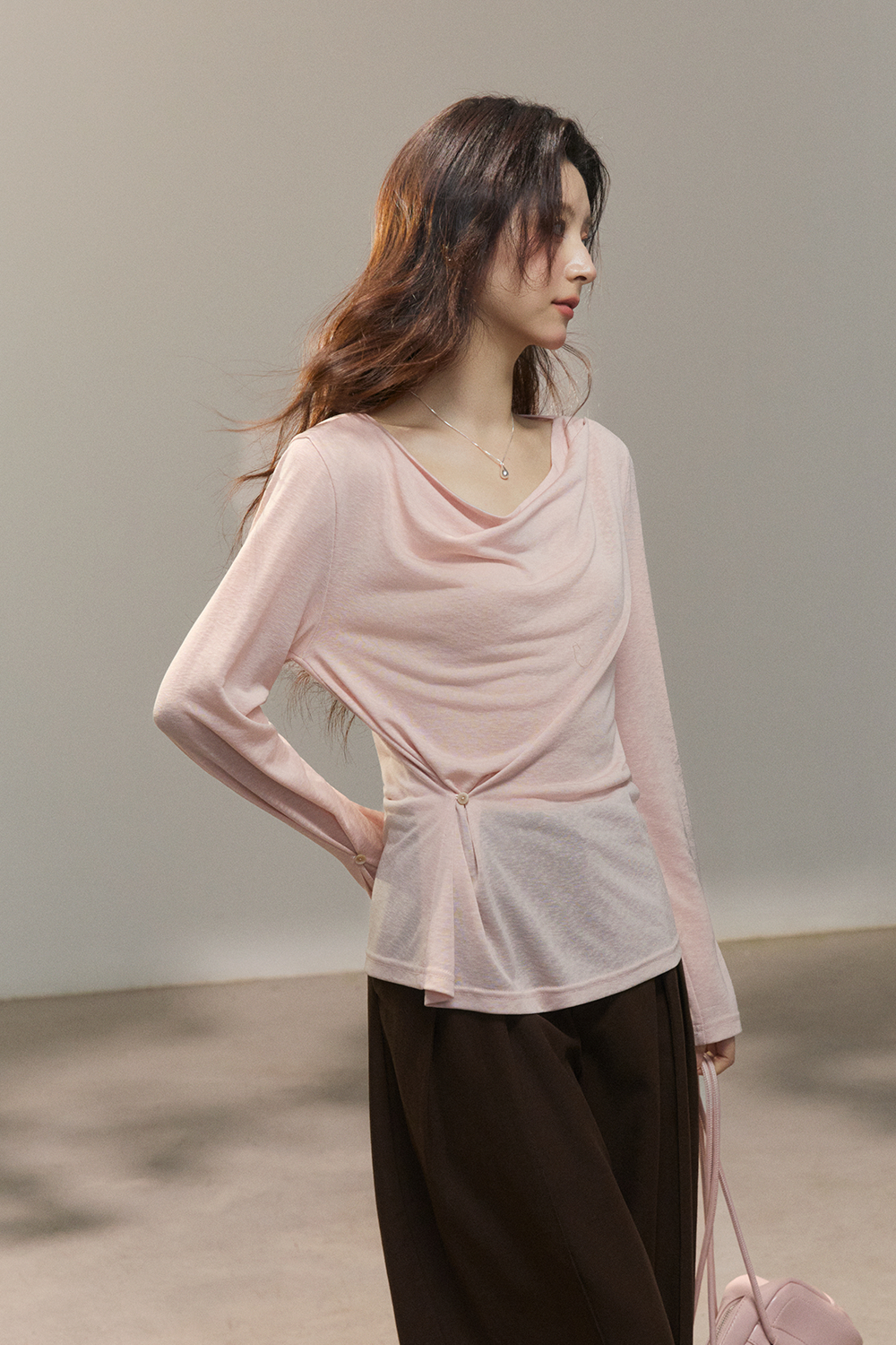 เสื้อถักสำหรับผู้หญิง