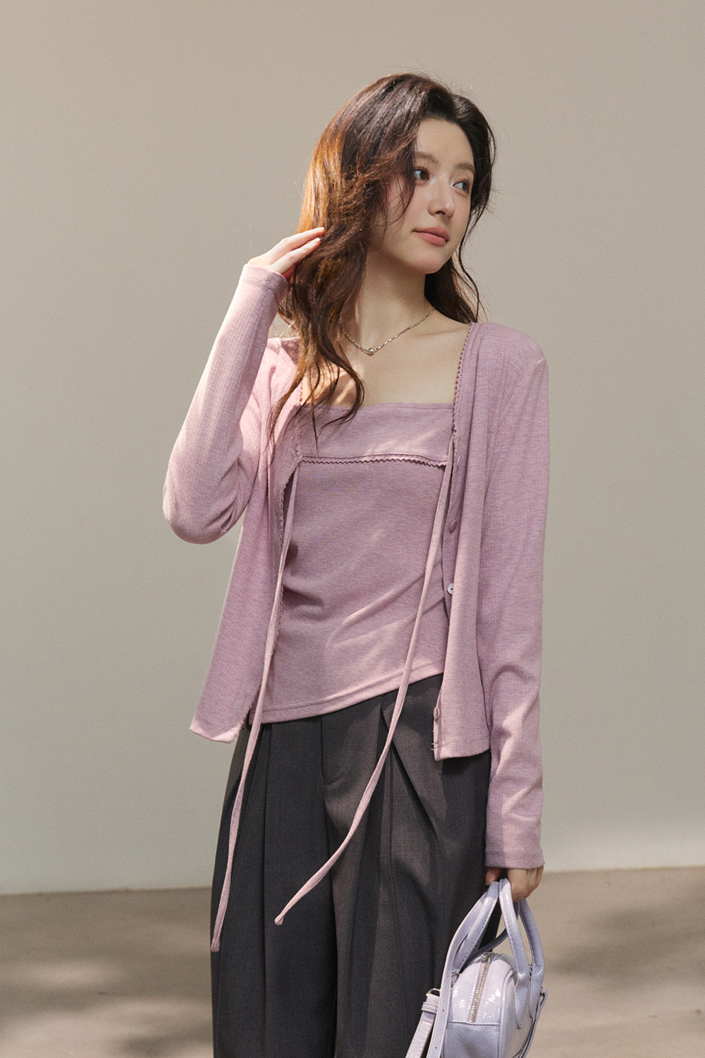 Set Atasan dan Kardigan Tali Spaghetti