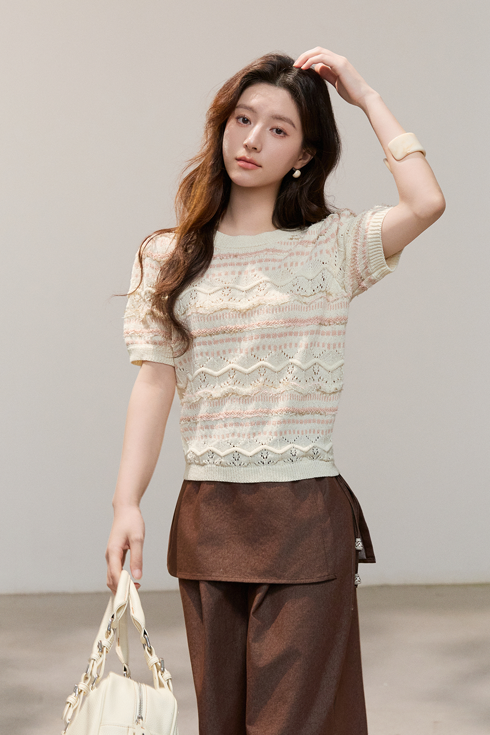 เสื้อยืดถักสำหรับผู้หญิง