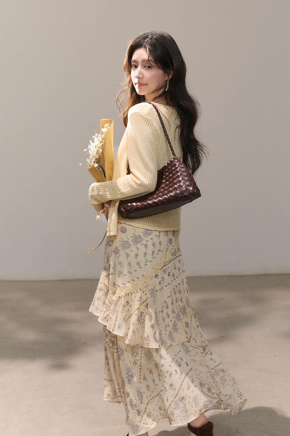 ชุดเดรสสายเดี่ยวสำหรับผู้หญิง