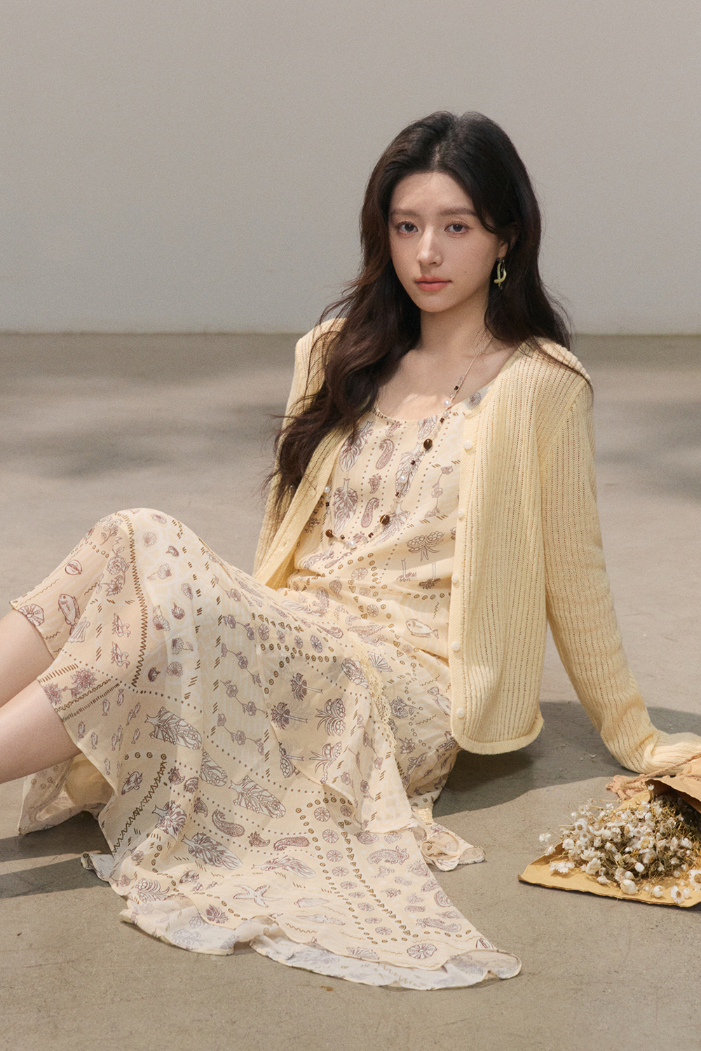 ชุดเดรสสายเดี่ยวสำหรับผู้หญิง