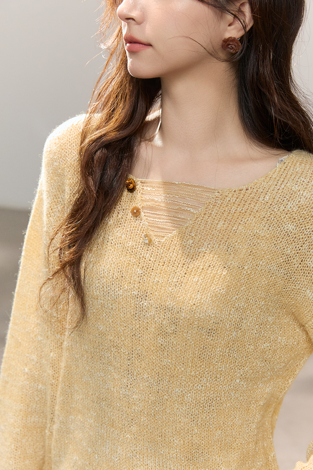 เสื้อถักสำหรับผู้หญิง