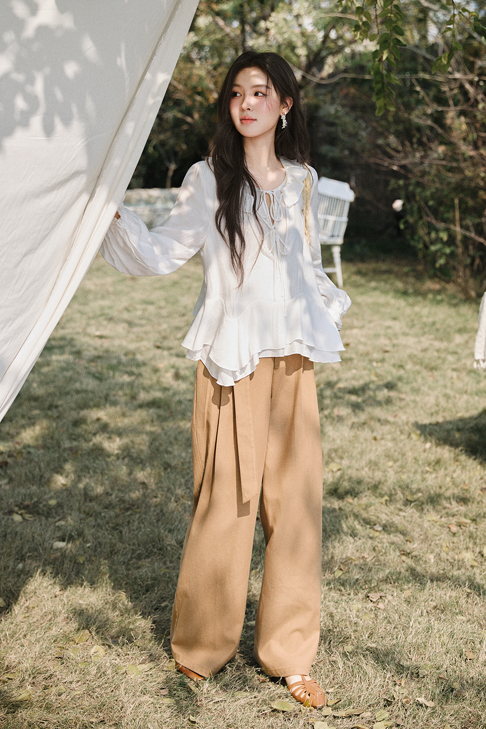 เสื้อเบลาส์สำหรับผู้หญิง