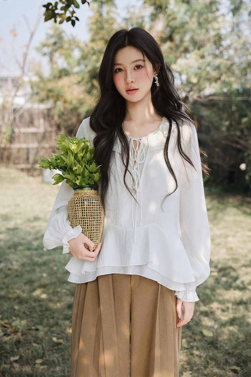 เสื้อเบลาส์สำหรับผู้หญิง