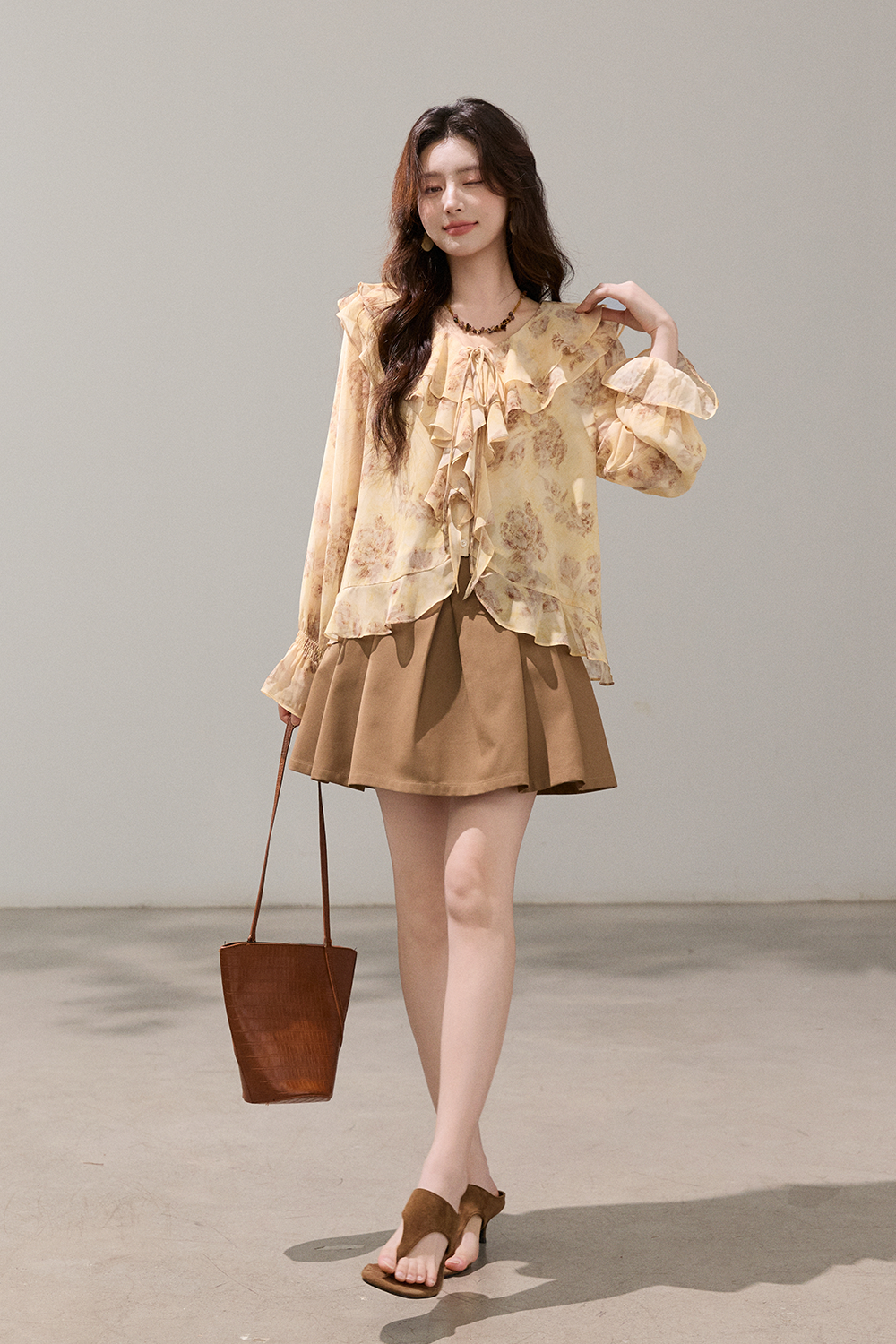 เสื้อเบลาส์สำหรับผู้หญิง