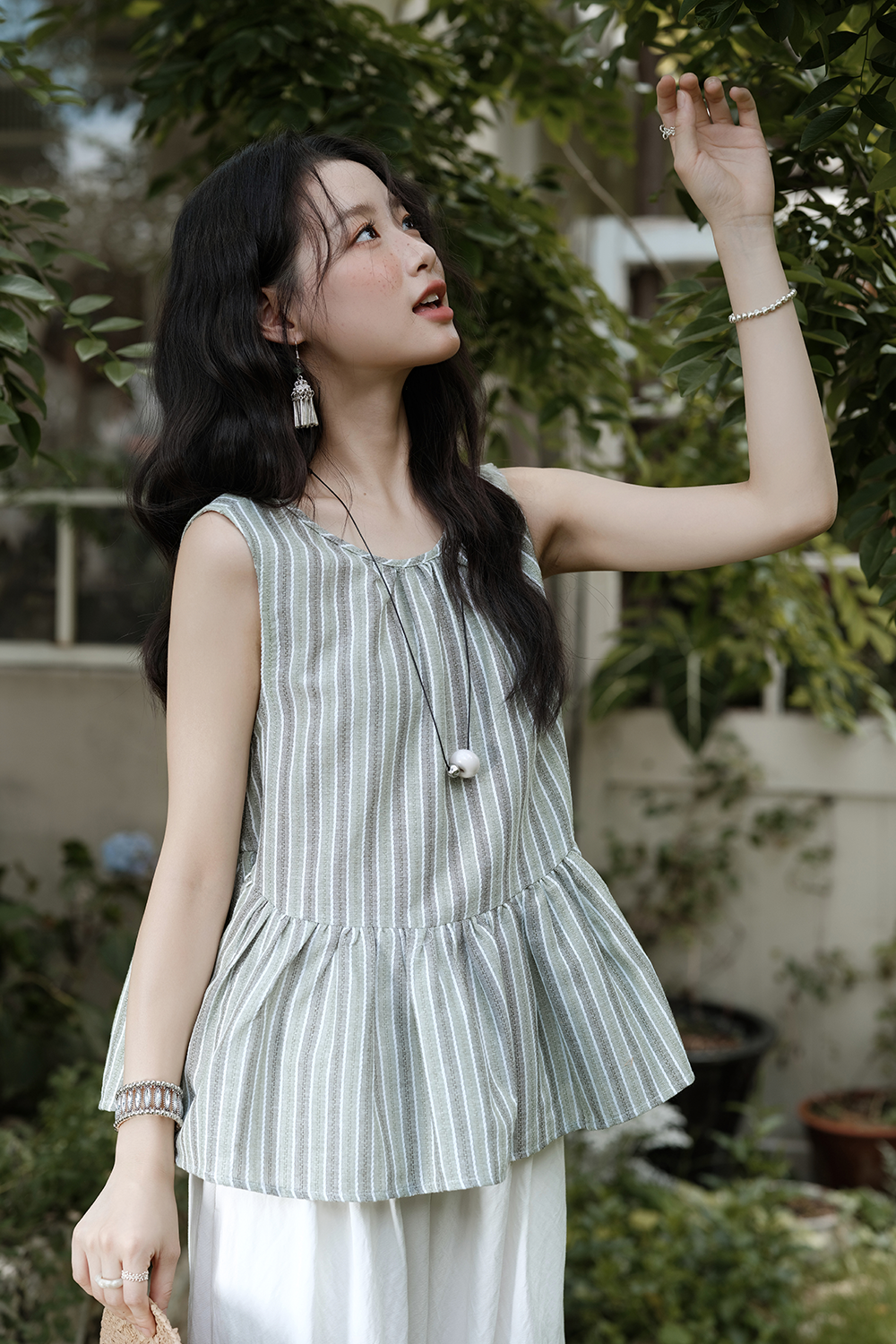 女性のためのブラウス