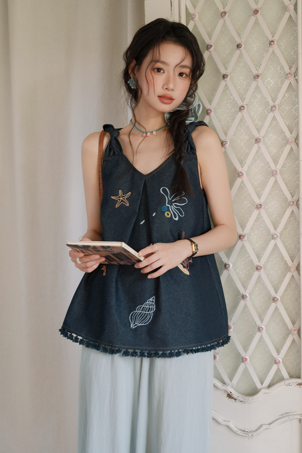 女性のためのブラウス