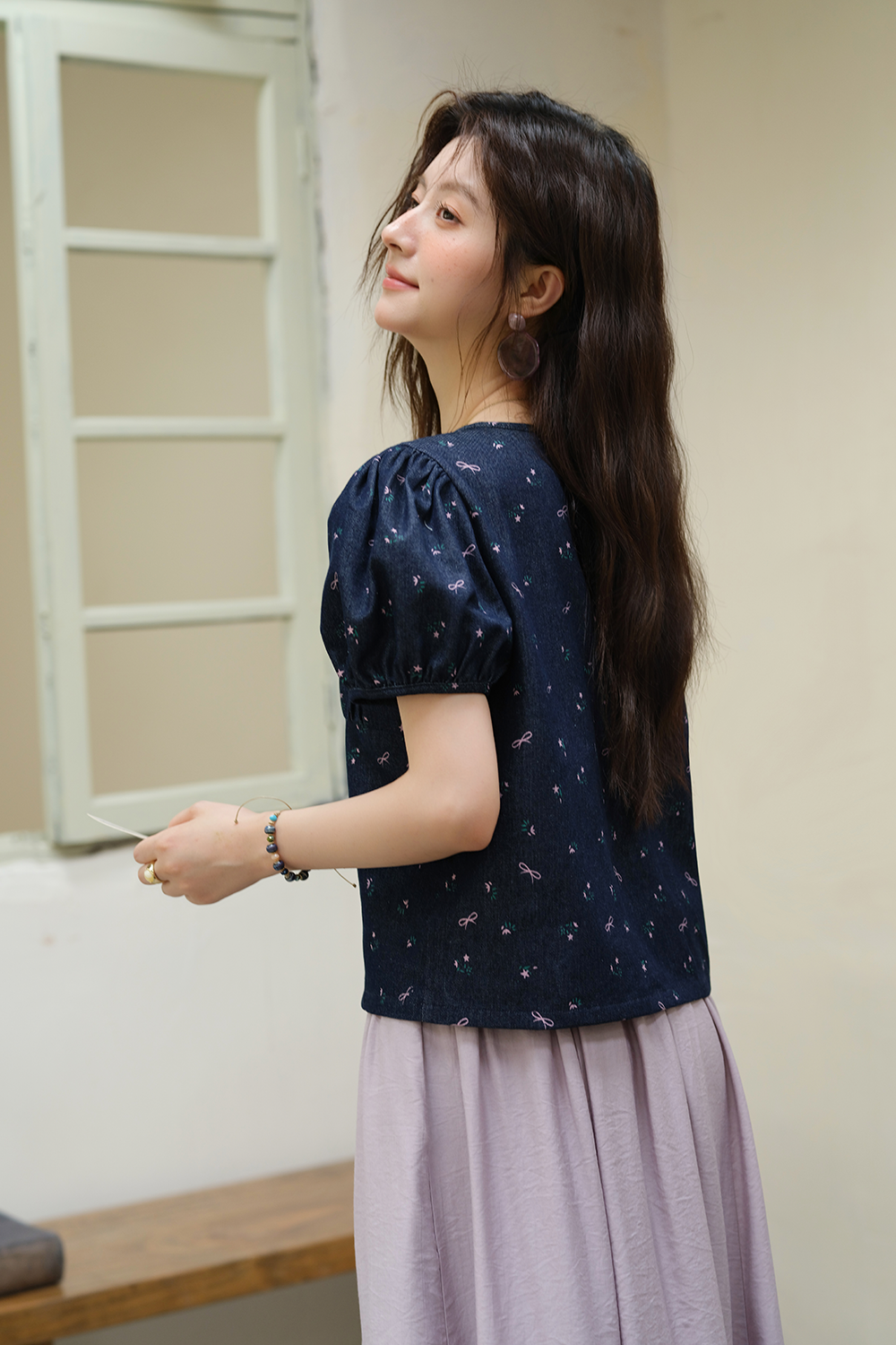 女性のためのブラウス