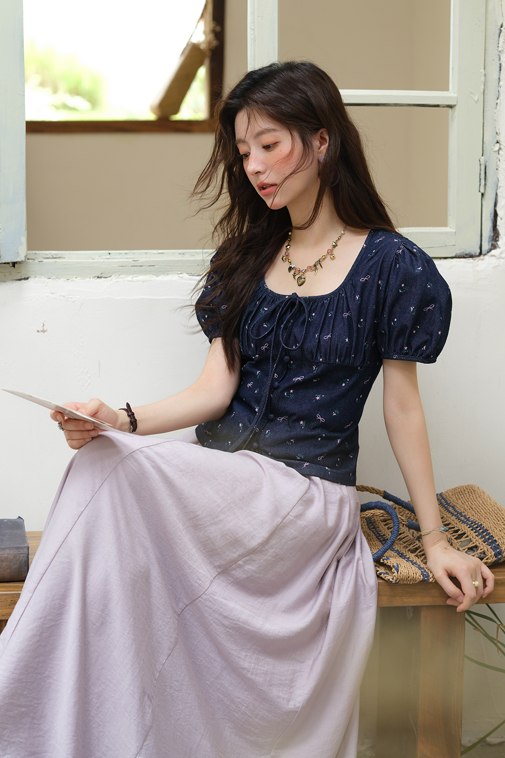女性のためのブラウス