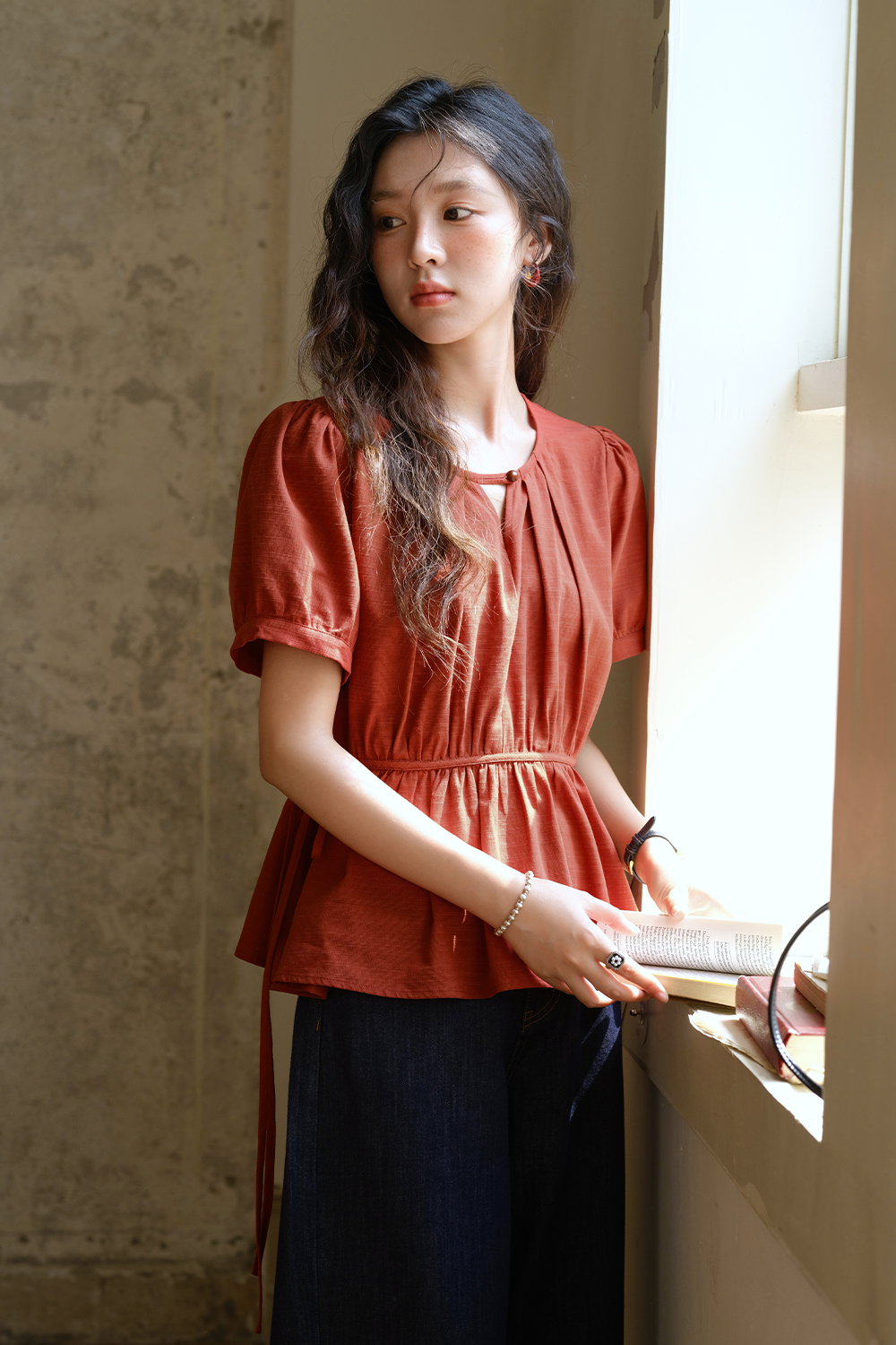 女性のためのブラウス