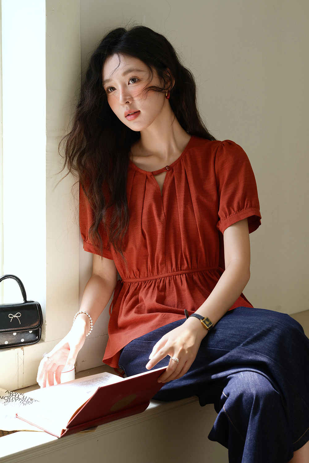女性のためのブラウス