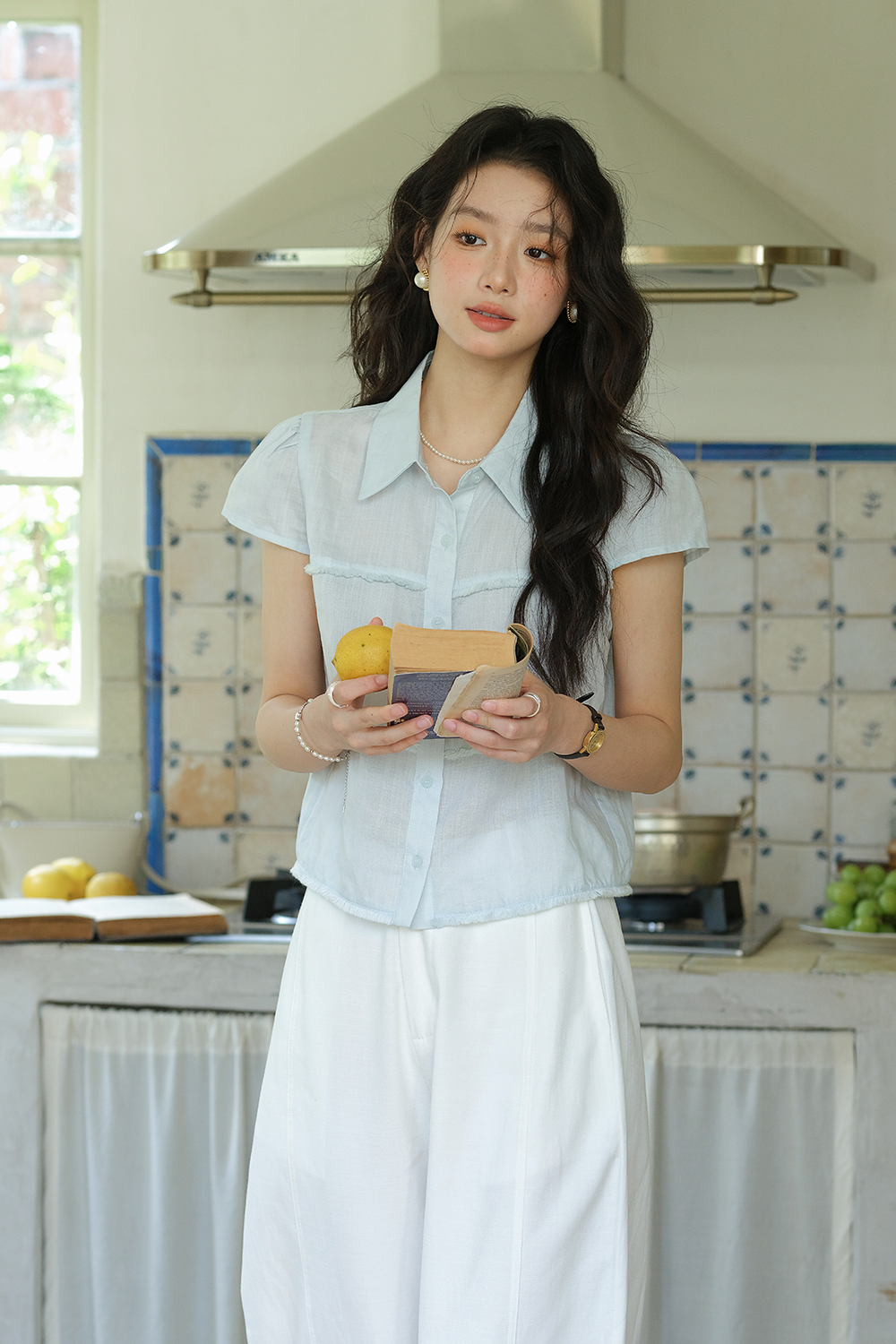 女性用シャツ