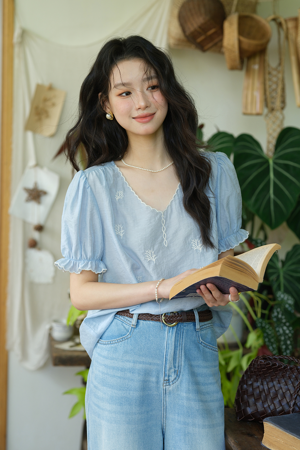 女性のためのブラウス