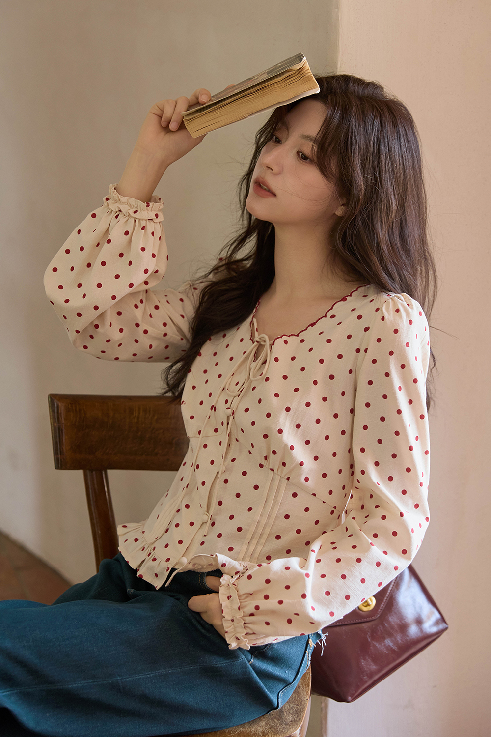 女性のためのブラウス
