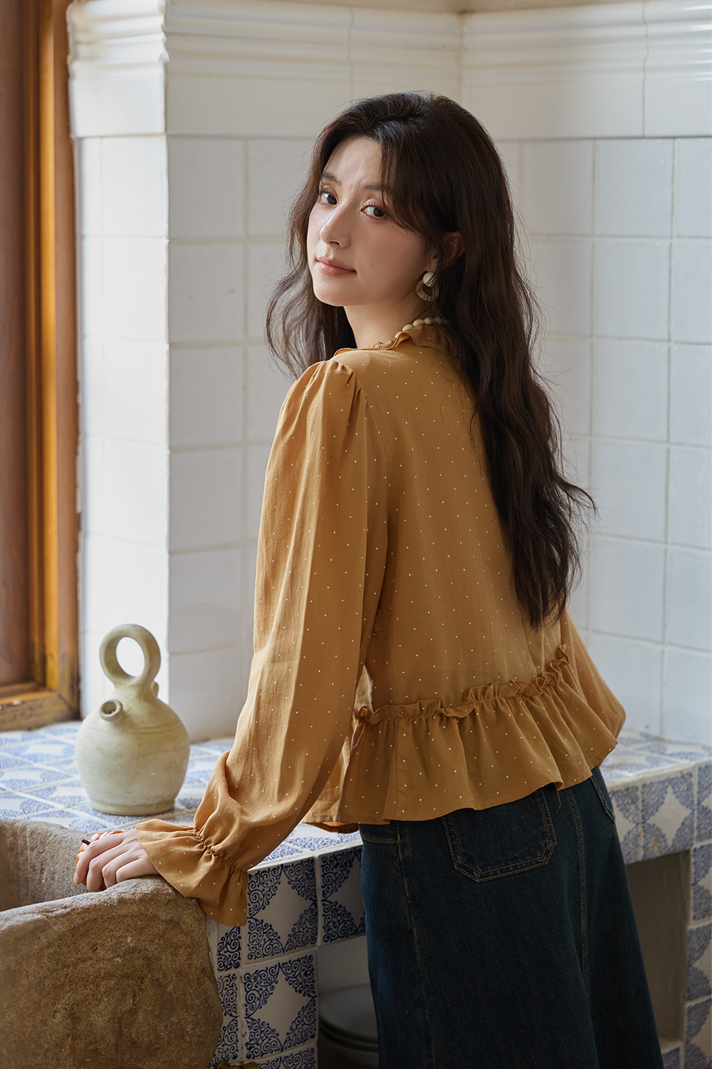 女性のためのブラウス