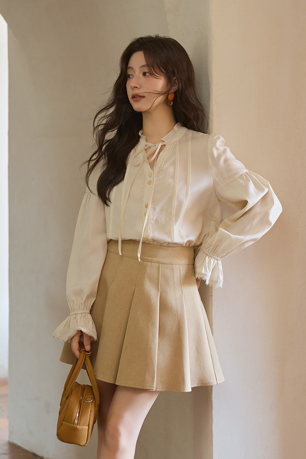 女性用シャツ
