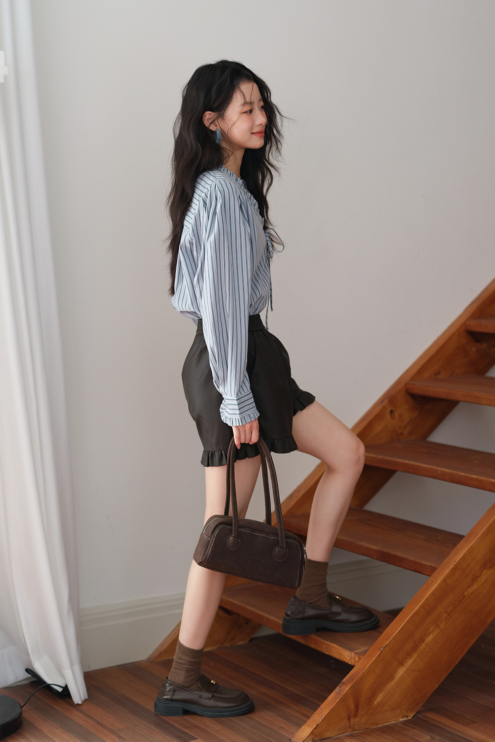 女性のためのブラウス