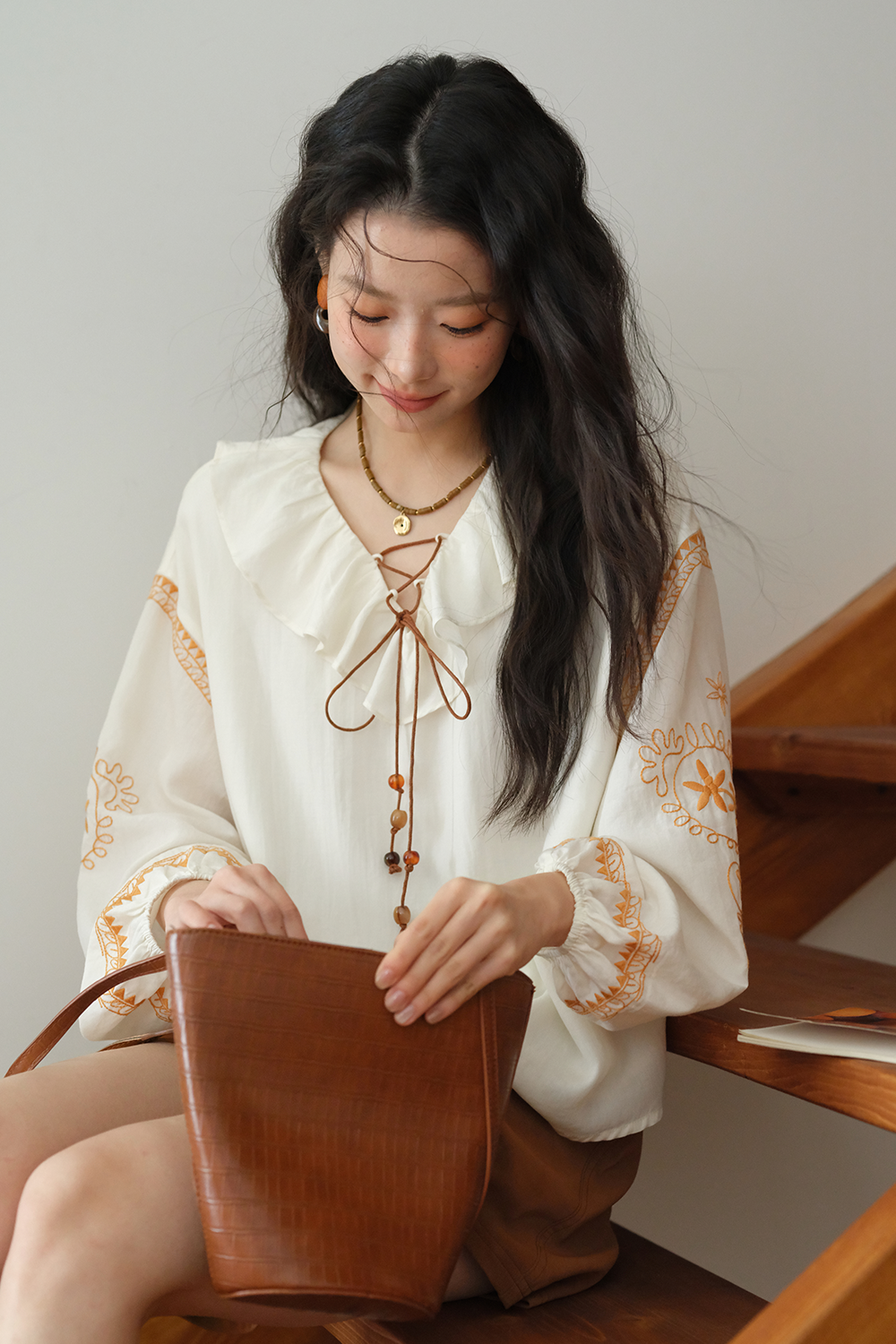 女性のためのブラウス