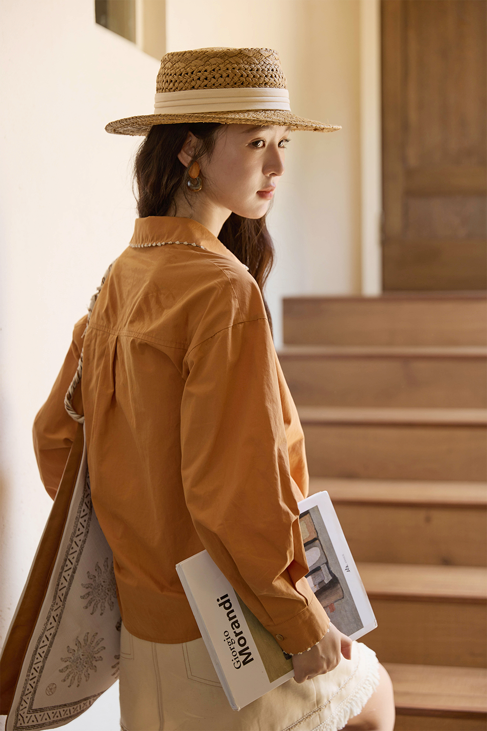 女性用シャツ