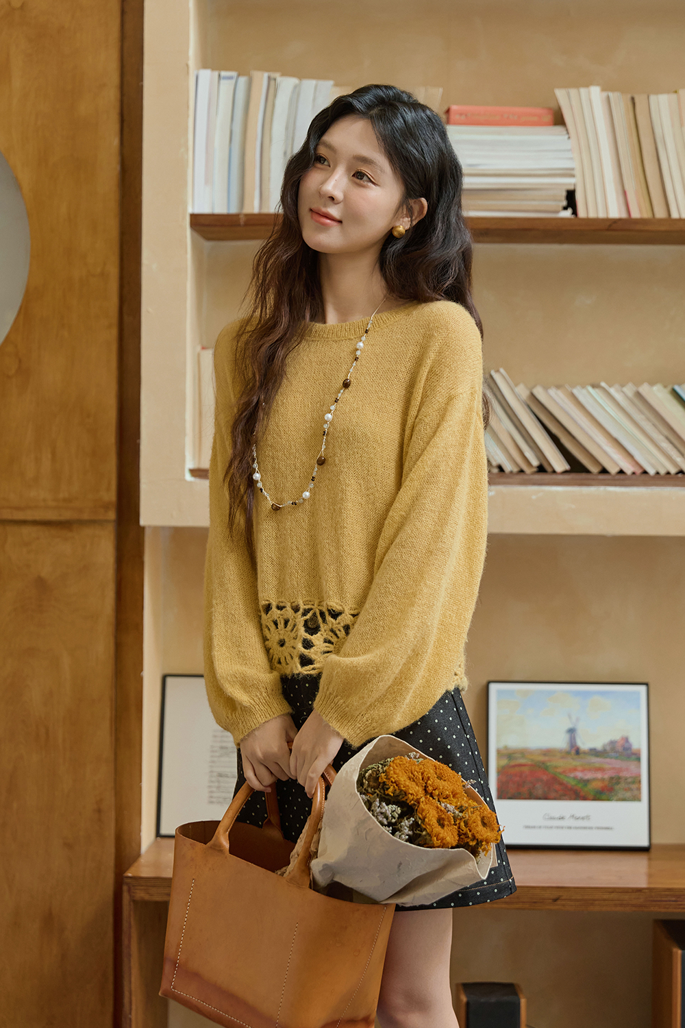 女性のためのニットシャツ