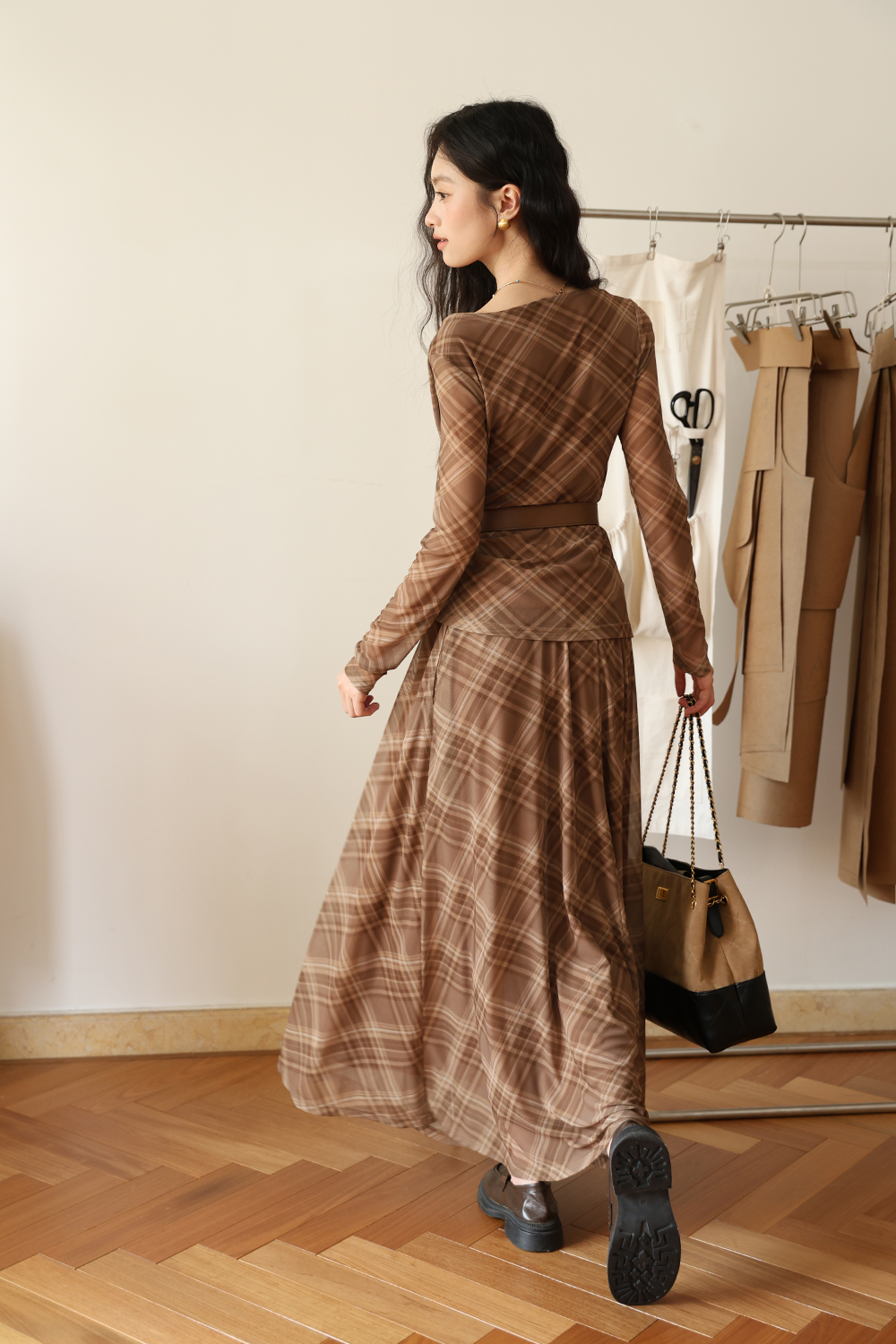 Top and Skirt Suit Set