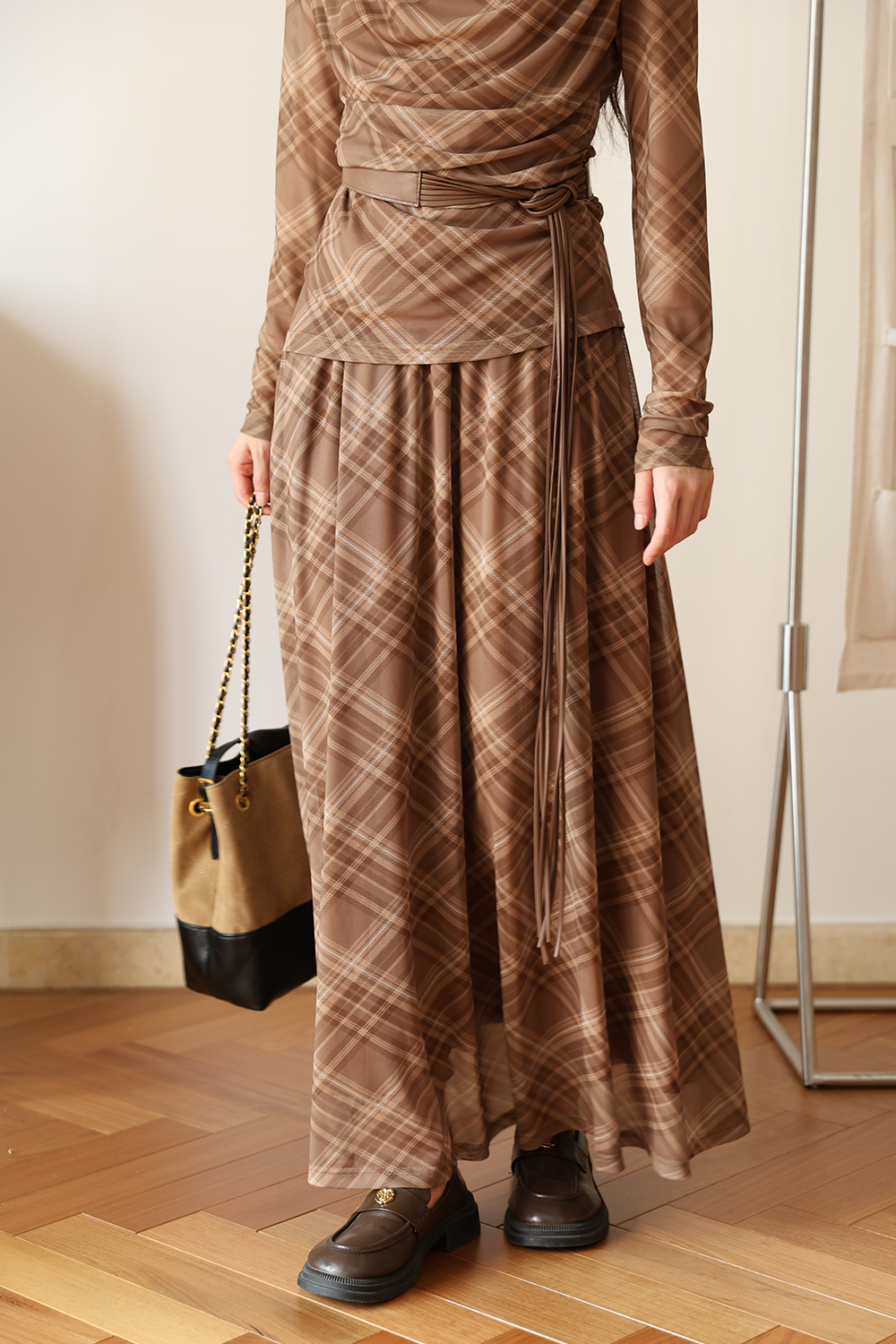 Top and Skirt Suit Set