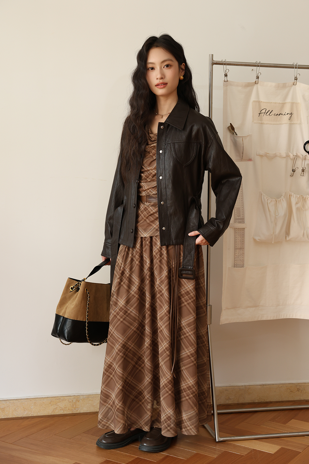 Top and Skirt Suit Set