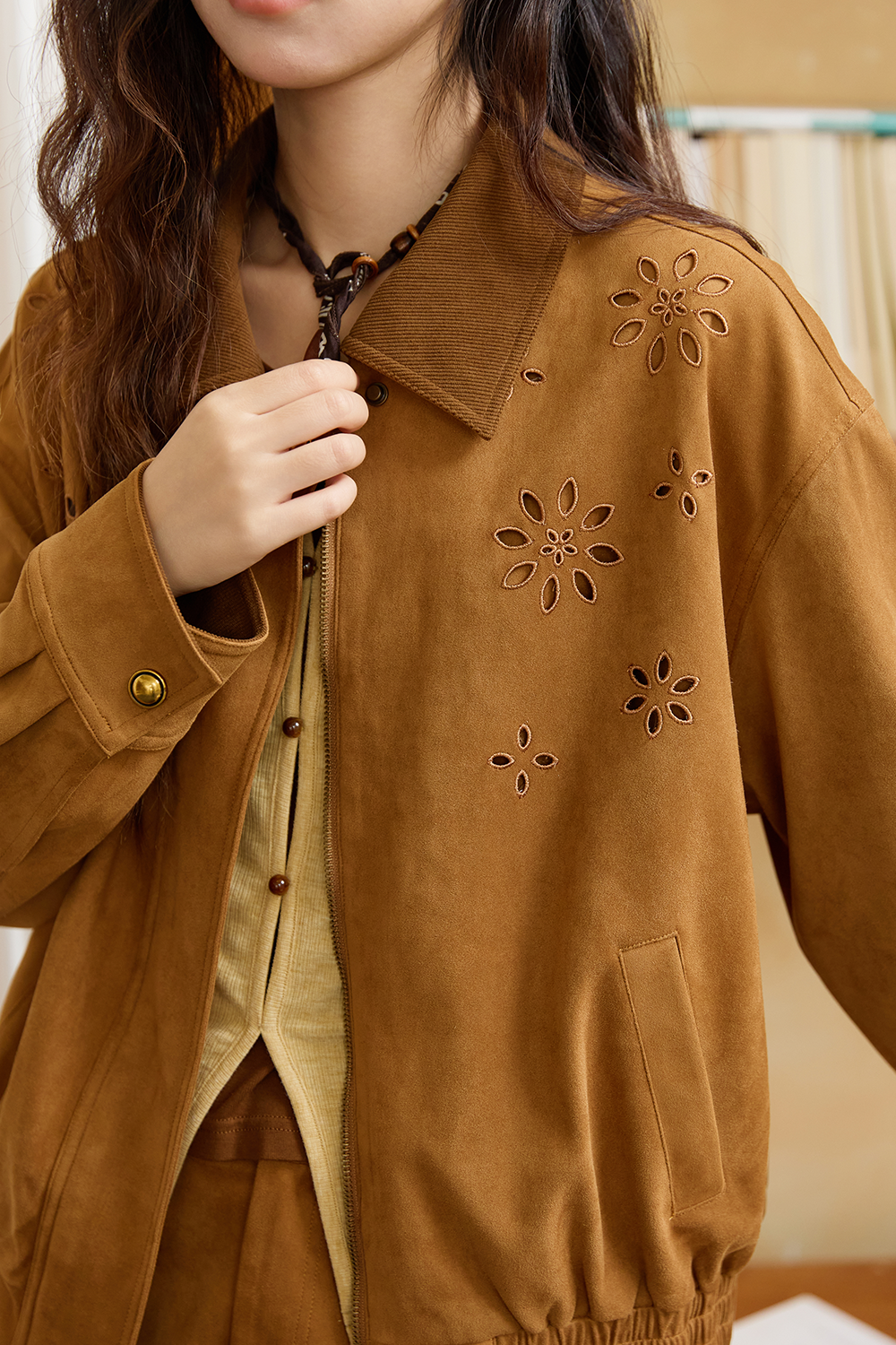 ชุดเซ็ทเสื้อโค้ตและกระโปรง