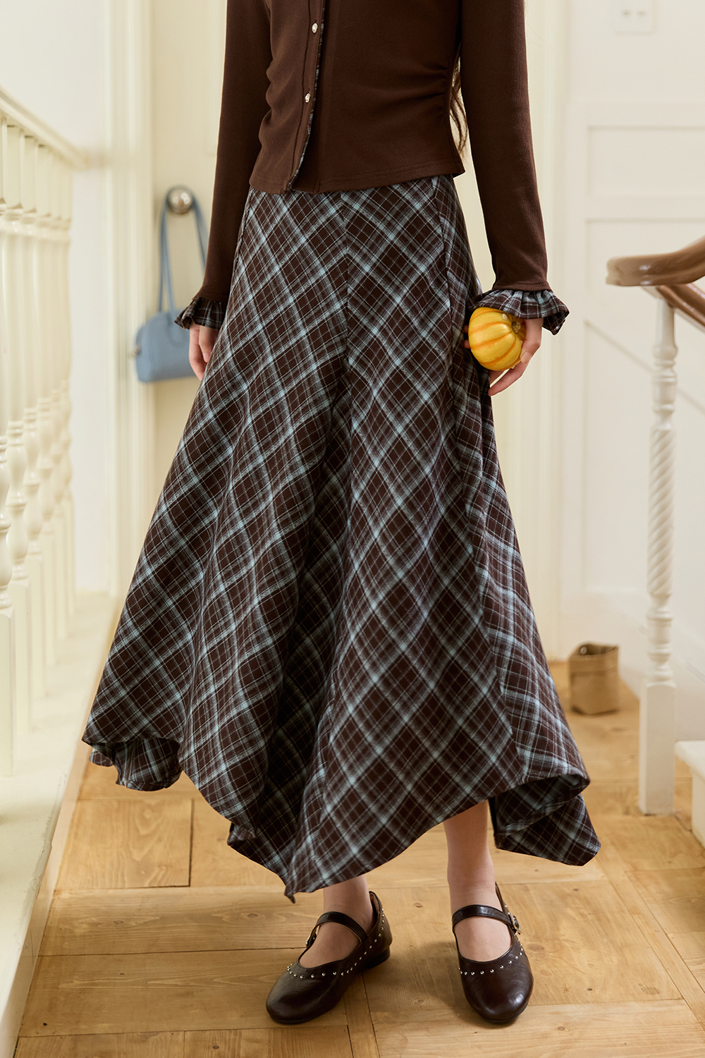 Long Sleeves T-shirt and Skirt Set