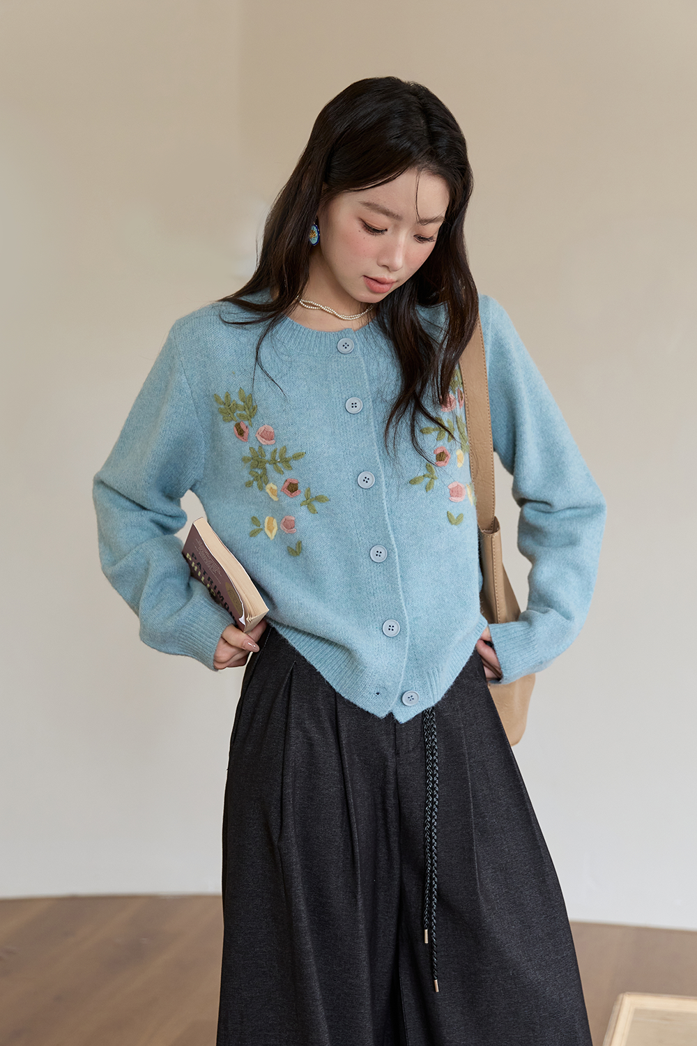 เสื้อถักสำหรับผู้หญิง