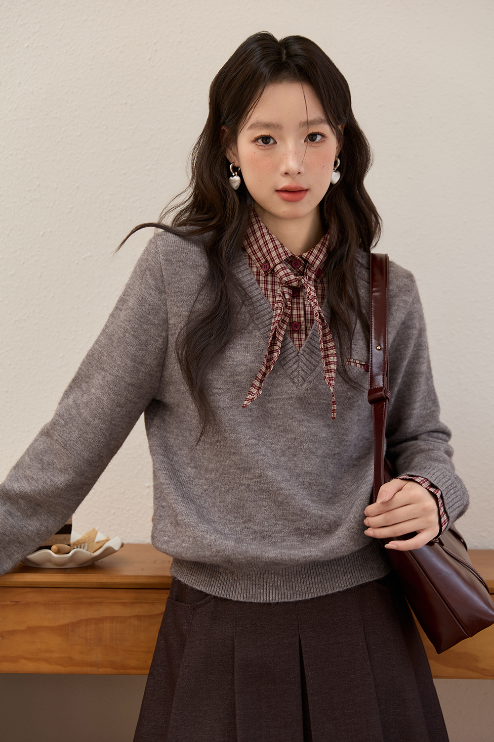 เสื้อถัก + ผ้าพันคอสำหรับผู้หญิง